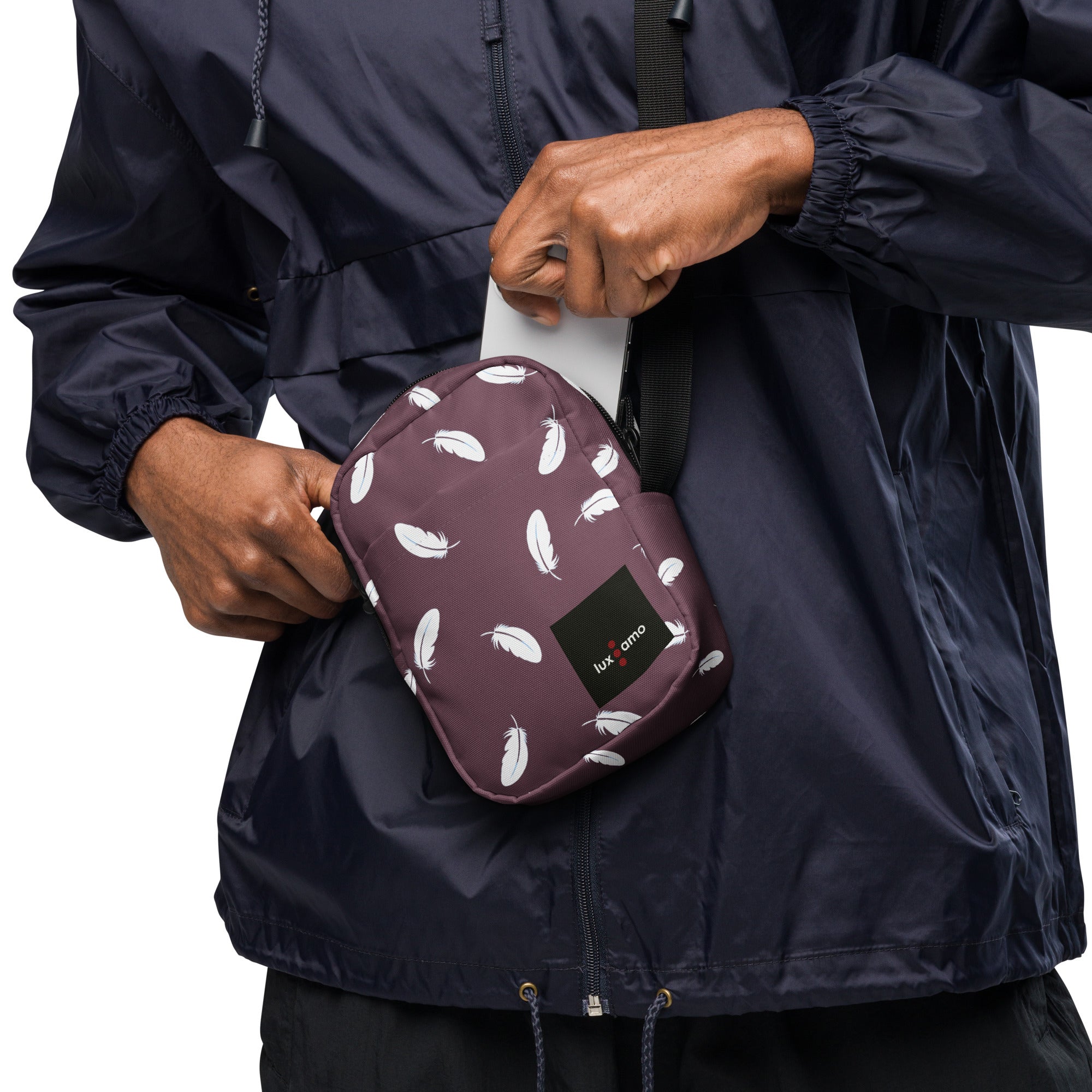 Utility crossbody bag - Feather in maroon
